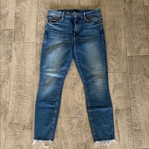 MOTHER Looker High Waisted Ankle Fray